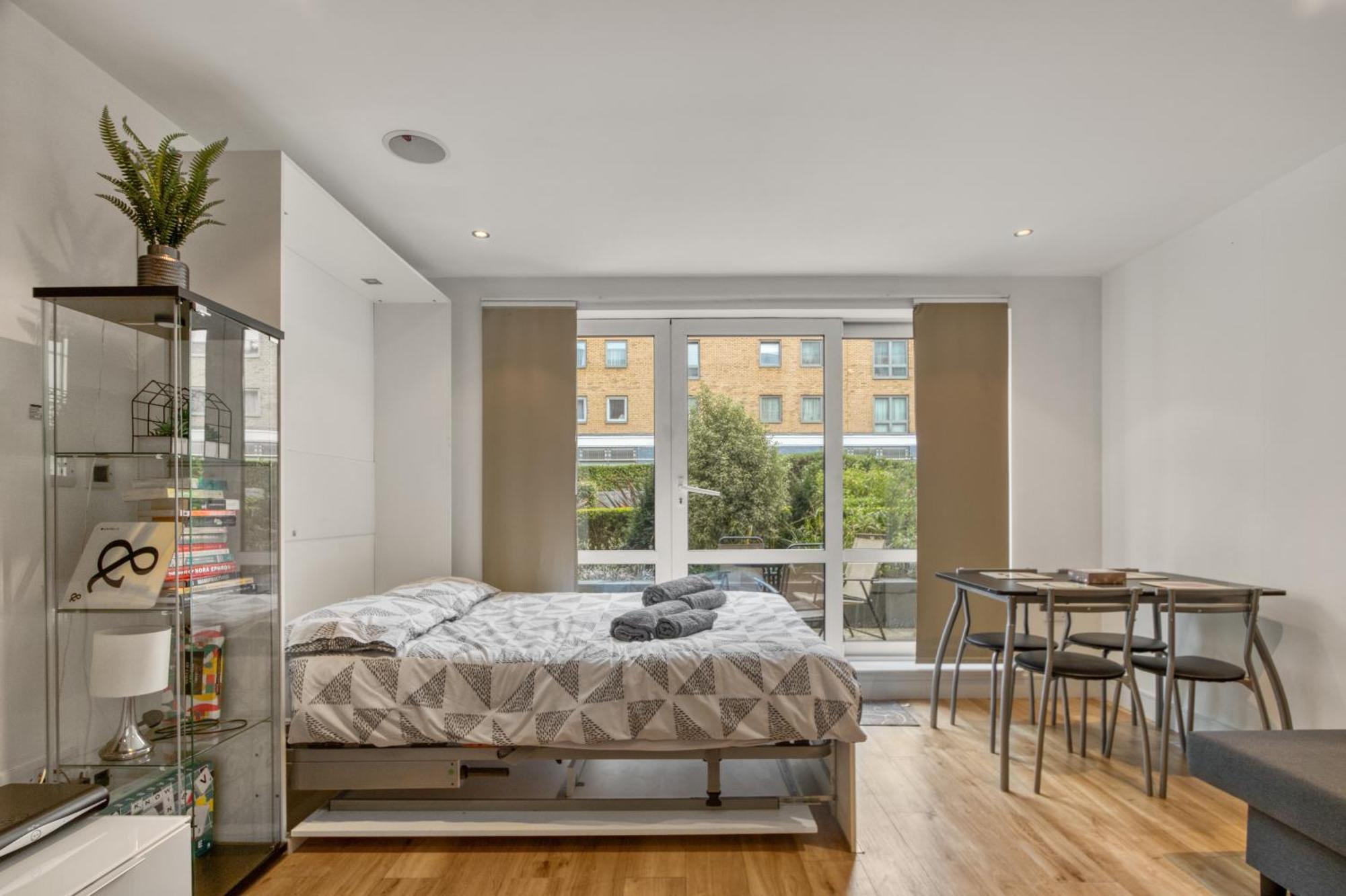 Modern Chic Studio Chelsea Leilighet London Eksteriør bilde
